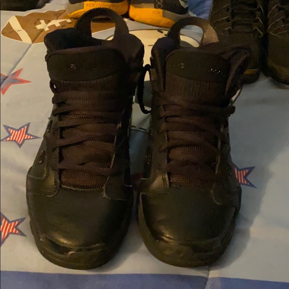 6Y Air Jordan’s